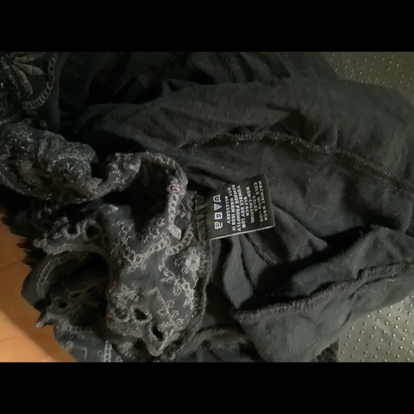 “BCBG” Black Embroidered and Open Work  3/4 Wide Sleeves Peasant Style Top. - Picture 13 of 15